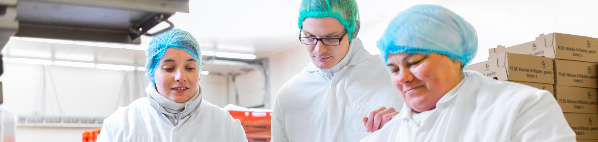 Panoramabild - Produktionsmitarbeiter