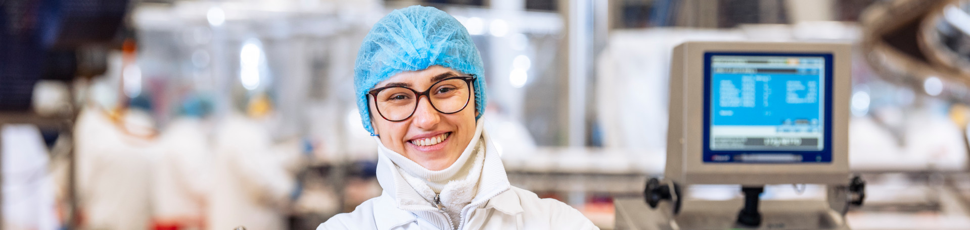 Panoramabild - Produktionsmitarbeiter